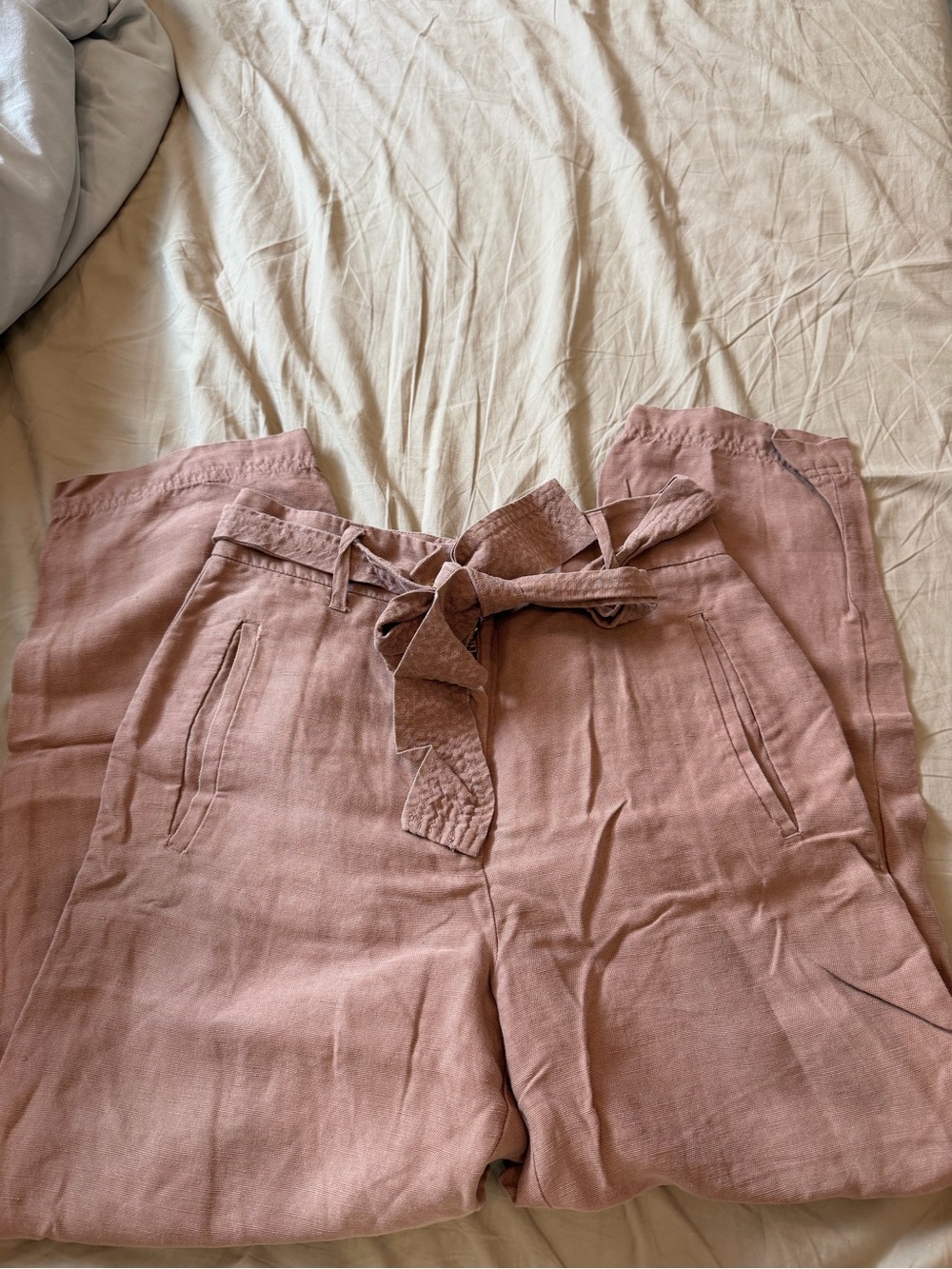 High-Rise Paperbag Waist Linen Pants in Dusty Rose Wilfred jallade